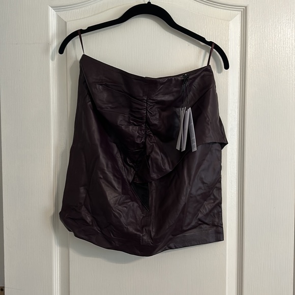 1 LEFT! CLOSET CLOSING IRO Hita Ruffled Leather Mini Skirt Sz 6 (Fr 38) in Berry - Picture 4 of 7